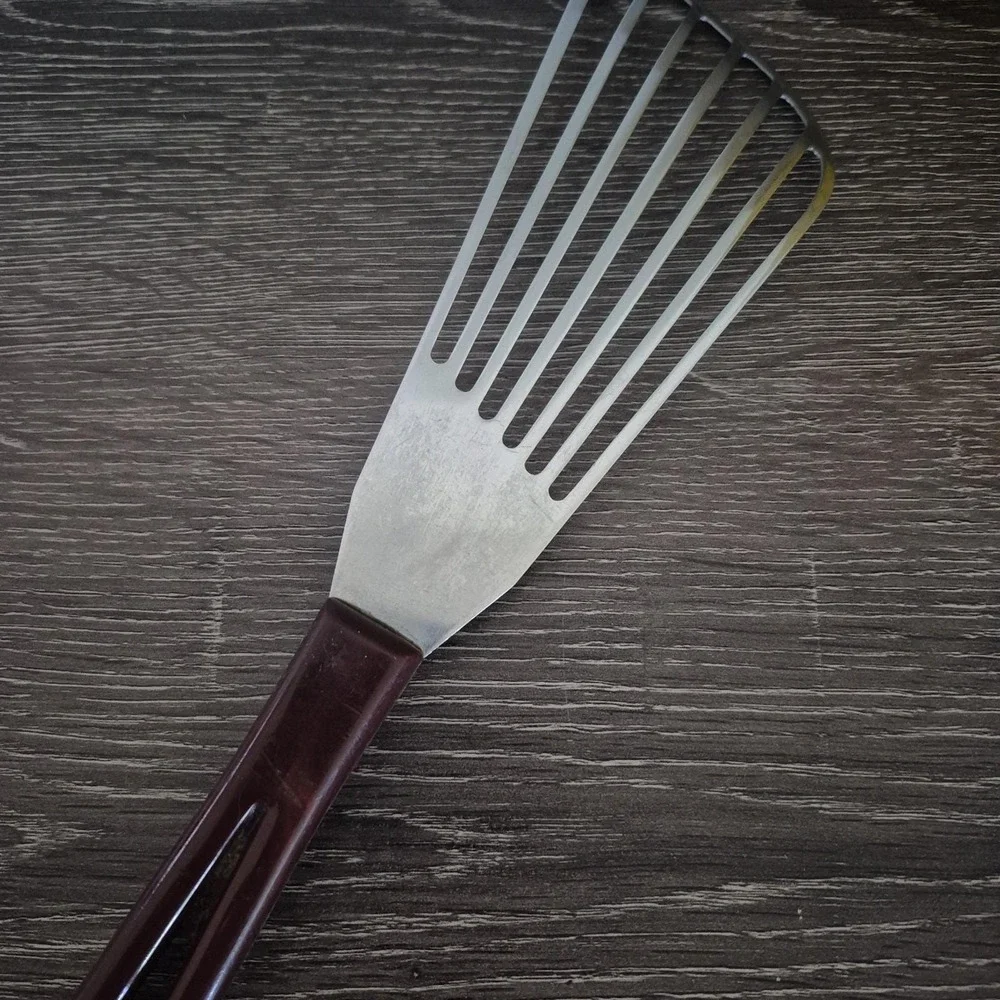 Vintage Stanhome Fish Spatula Stainless Steel Slotted Angled Food Turner *Rare*
